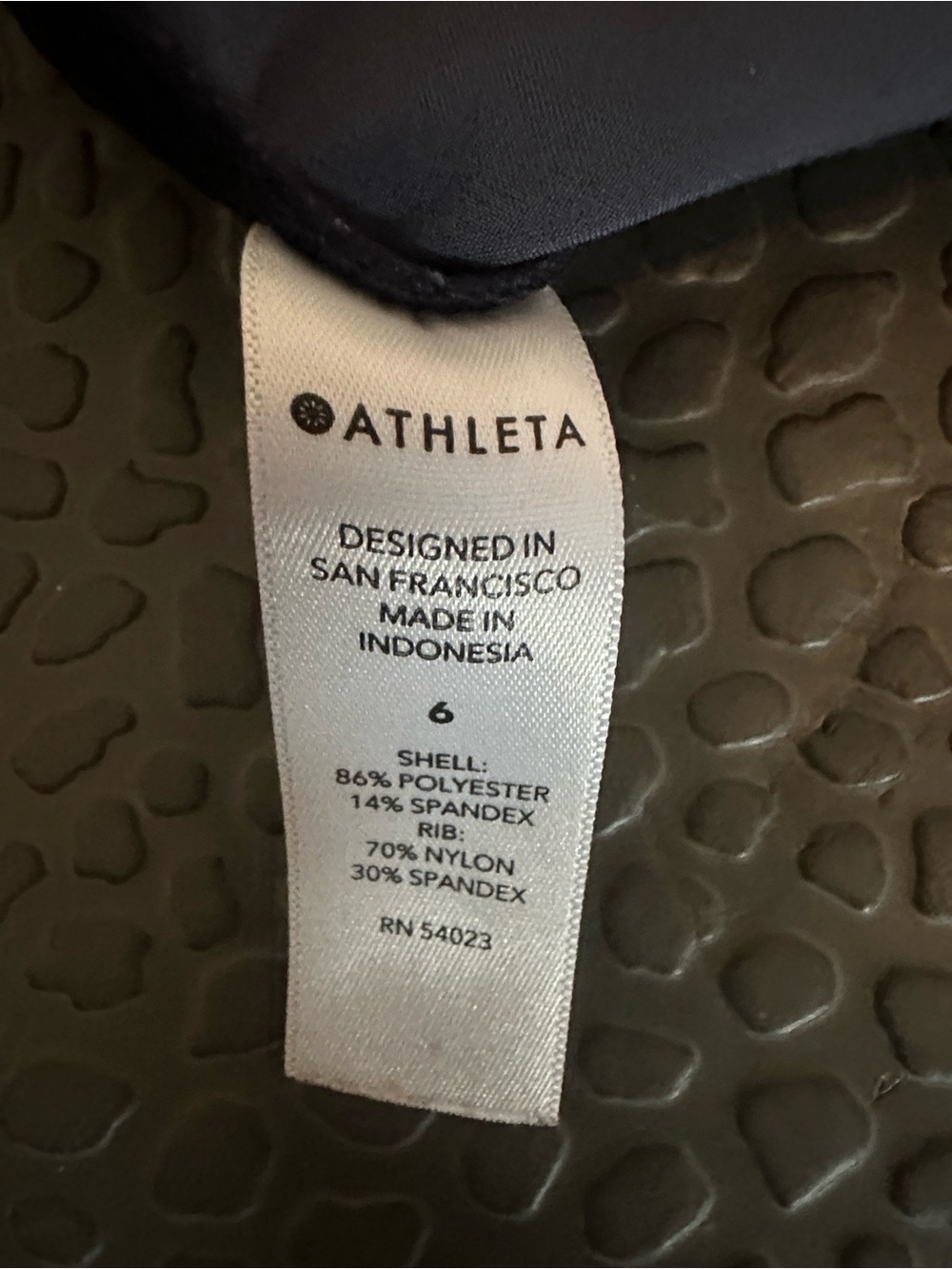 Athleta Brooklyn Printed Short, Size 6 - Picture 6 of 6